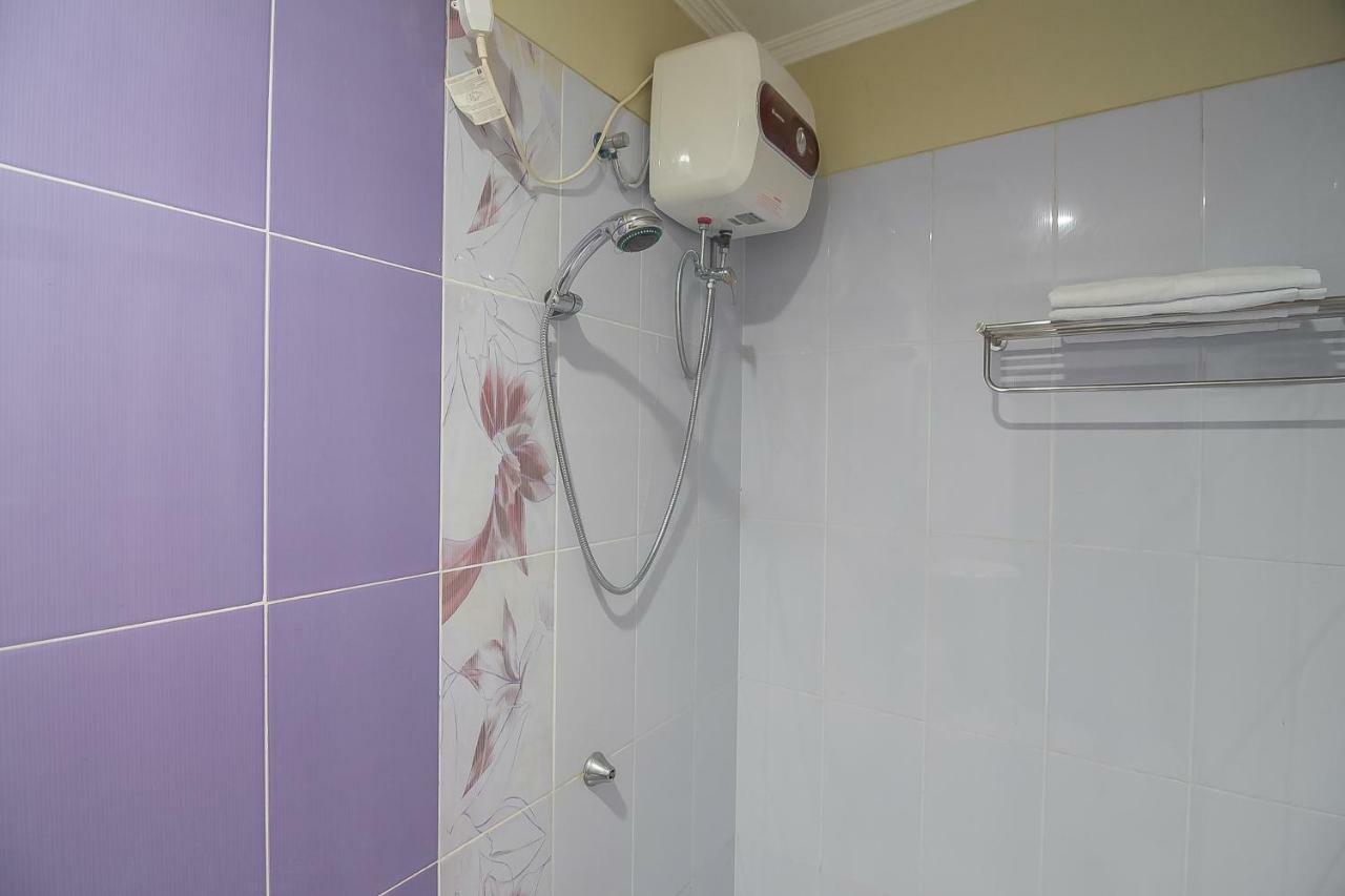 Reddoorz Plus @ Tanjung Pandan Belitung 2 Exterior photo