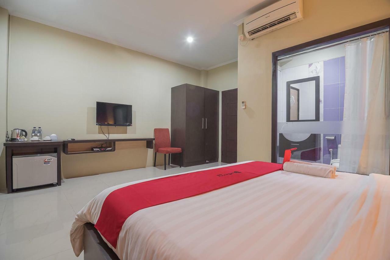 Reddoorz Plus @ Tanjung Pandan Belitung 2 Exterior photo